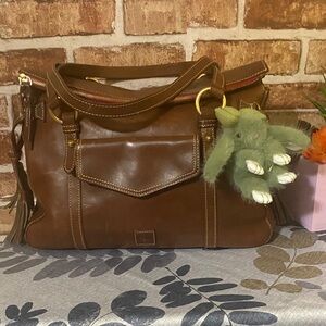 Dooney and Bourke Florentine big - Smith bag with rabbit Keychain